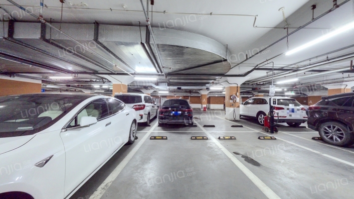 格林云墅二手房实景图