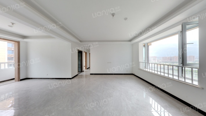 隆源国际城C区二手房实景图