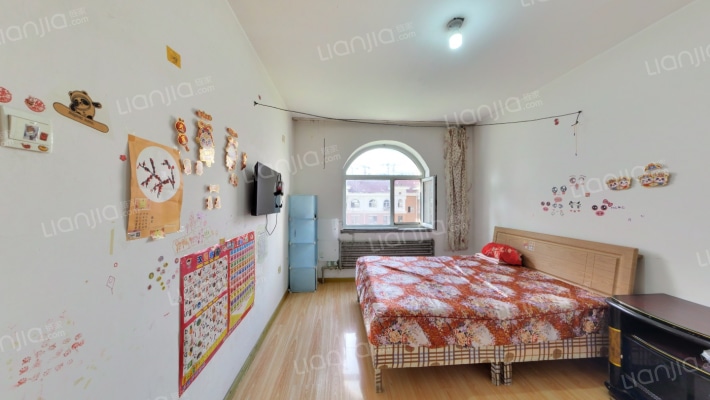 南部新城回迁楼二手房实景图