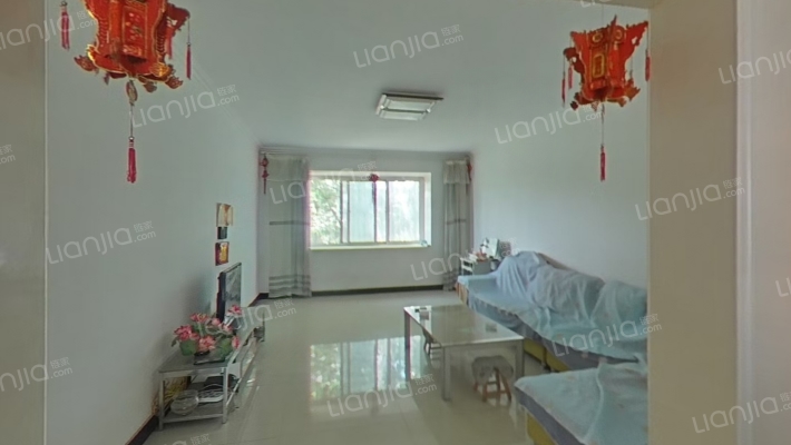 新成佳苑二手房实景图