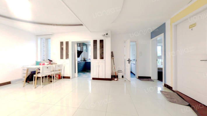 银河嘉园二手房实景图