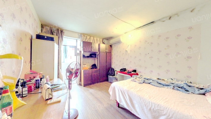 航华三村三街坊二手房实景图