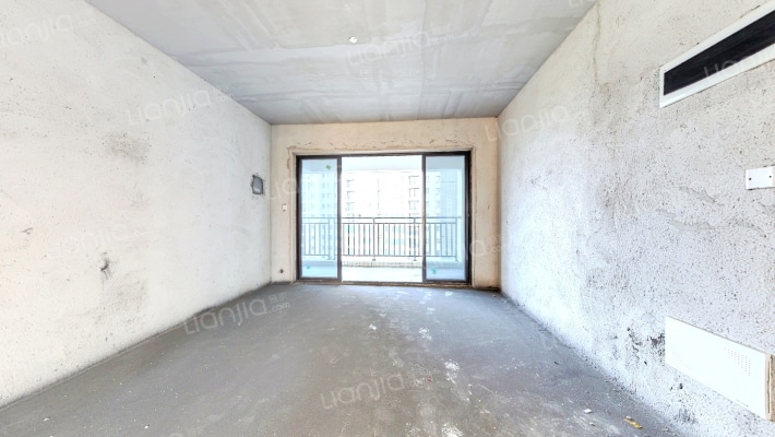 龙林上观三期二手房实景图