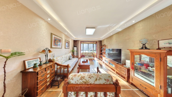 君悦花苑二手房实景图