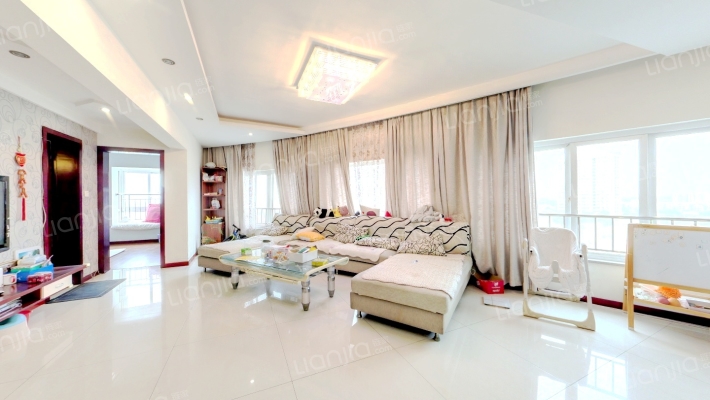 崟瑞上城二手房实景图