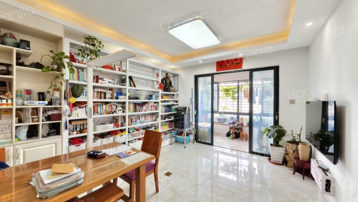 溢翔首府二手房实景图