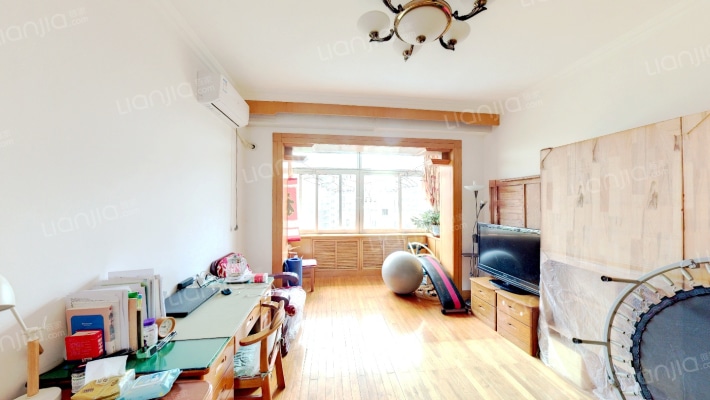 双语学校二手房实景图