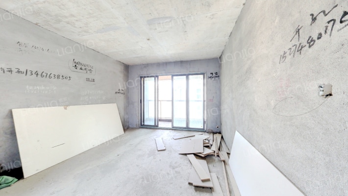 翡翠世家二手房实景图