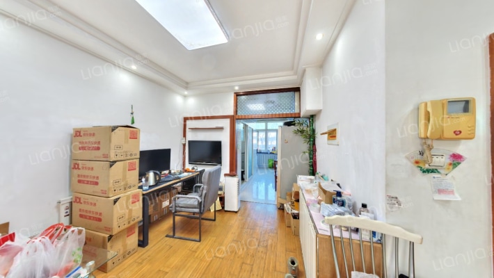 金山小区东区二手房实景图