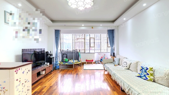 温泉花园二手房实景图