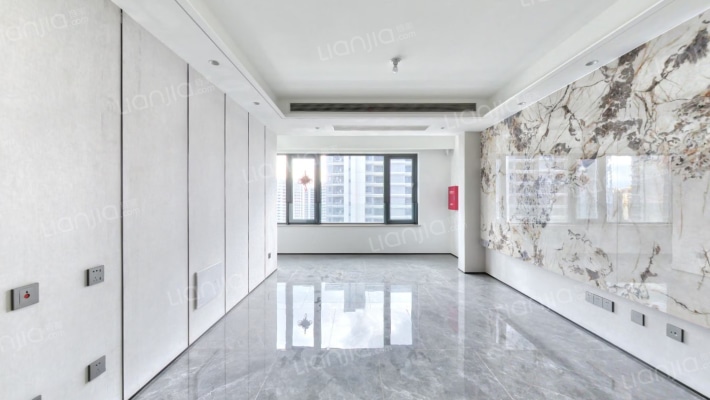 映东华府二手房实景图