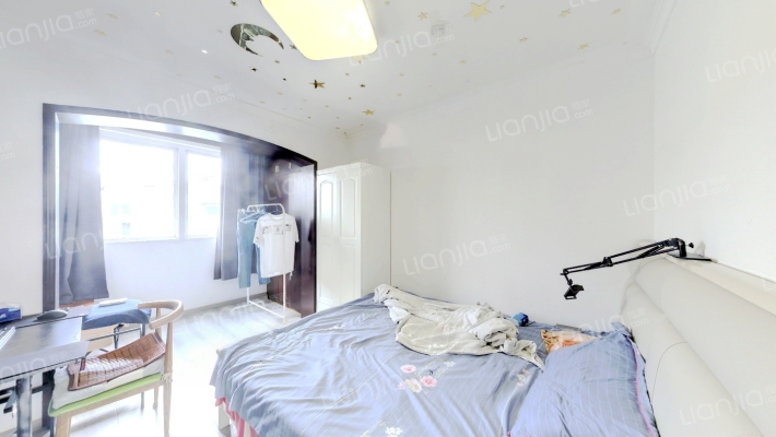 南方花园B组团二手房实景图