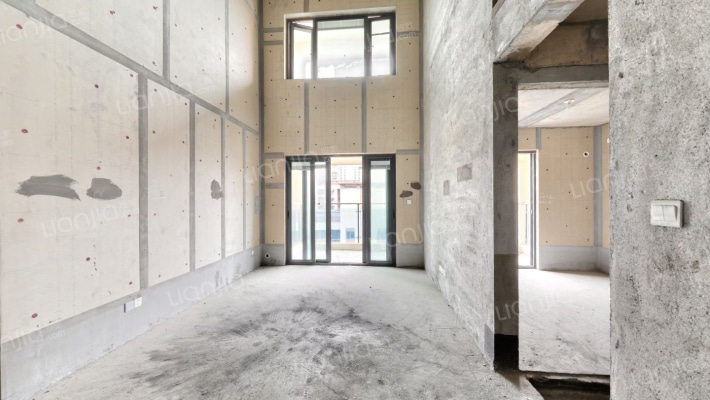 地铁中建玖樾府二手房实景图