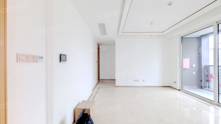 国际新城滨水嘉园二手房实景图