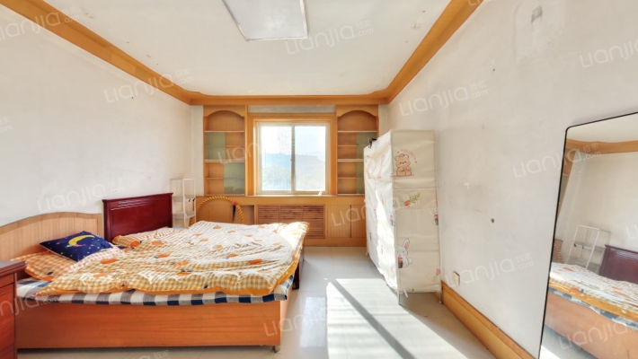 石化学院东小区二手房实景图