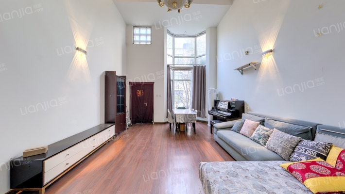 一栋洋房二手房实景图