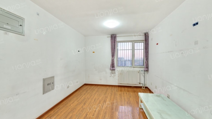 清源佳园二手房实景图