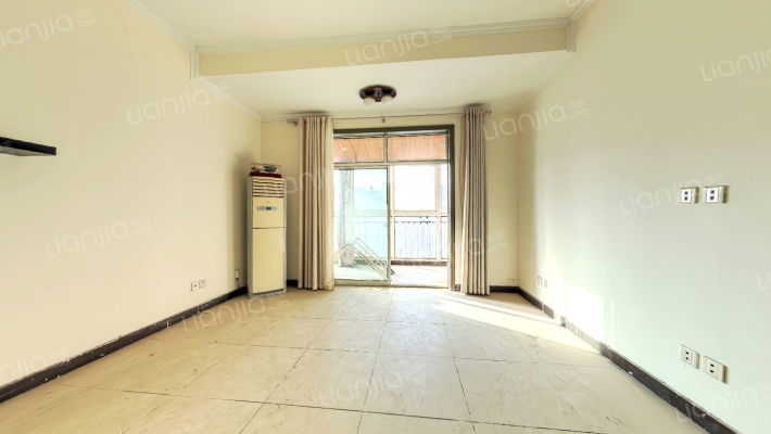 世家星城2期二手房实景图