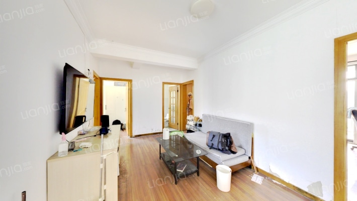 龙威名邸二手房实景图