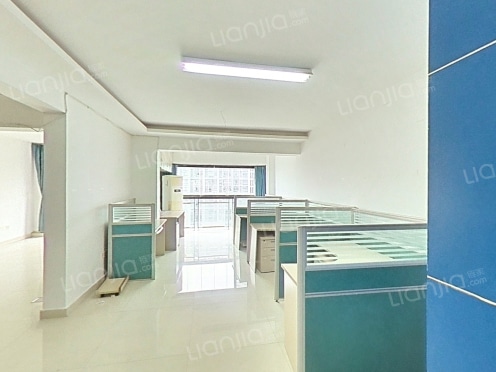 整租·新科国际 5室1厅 南/北