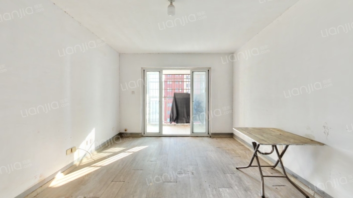 阜合金街二手房实景图