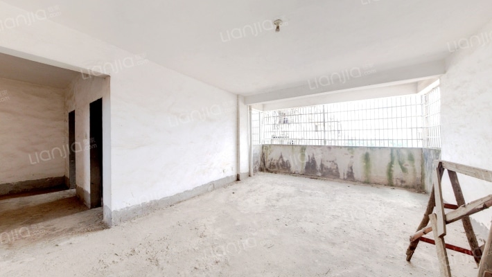 东江汽运小区二手房实景图