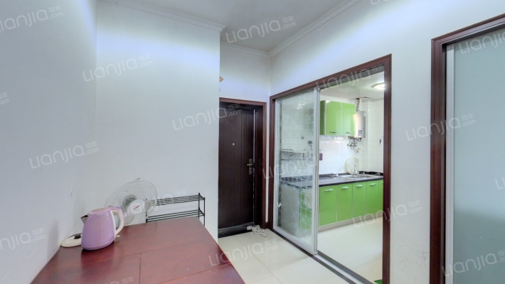 湖滨街4号二手房实景图