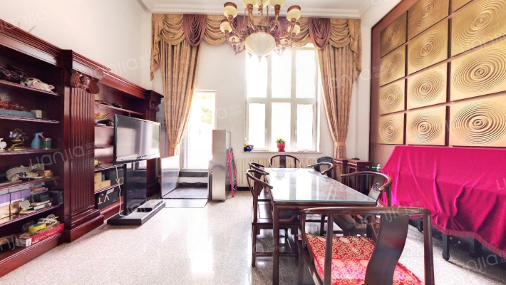 怡龙别墅二手房实景图