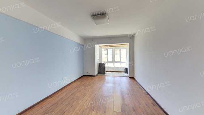 莱山宝龙城市广场二手房实景图