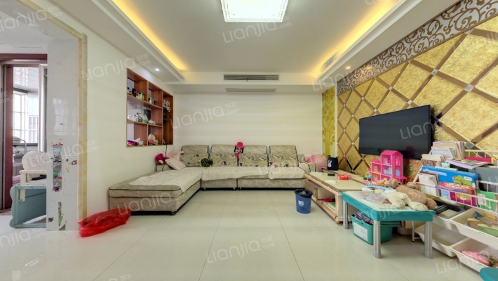 圣华名都苑二手房实景图