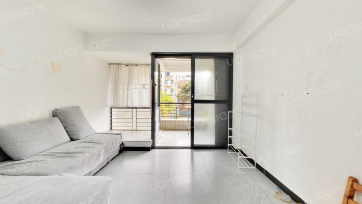 华府馨居二手房实景图