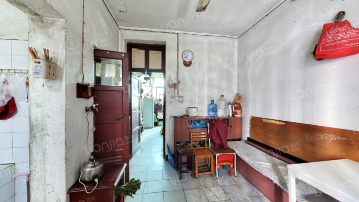 石桥墩还建楼二手房实景图