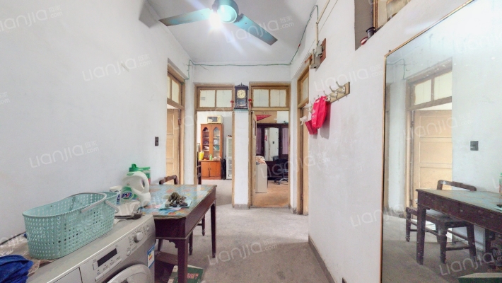 南阳路209号二手房实景图