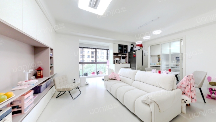 宝华城市花园二手房实景图