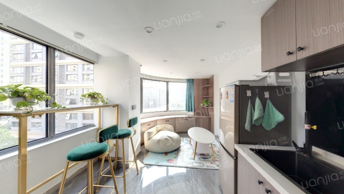 汇铂金座二手房实景图