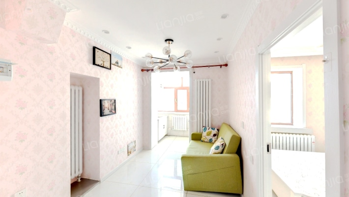 新发小区C区二手房实景图