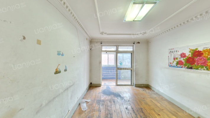 易川里二手房实景图