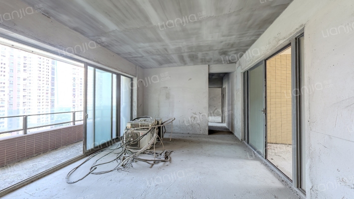 保利东湾东悦花园二手房实景图