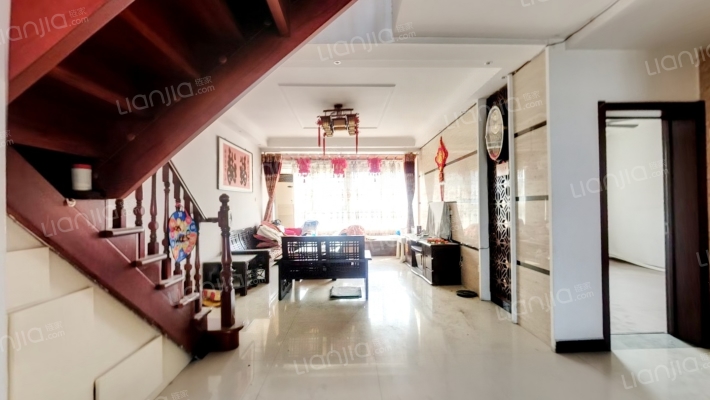 碧翠园小区二手房实景图