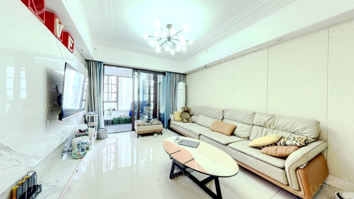 融创玖樾台邸二手房实景图