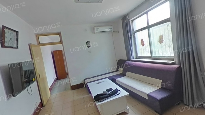 保险公寓二手房实景图