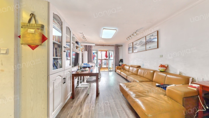 北外滩水城第十八街区二手房实景图