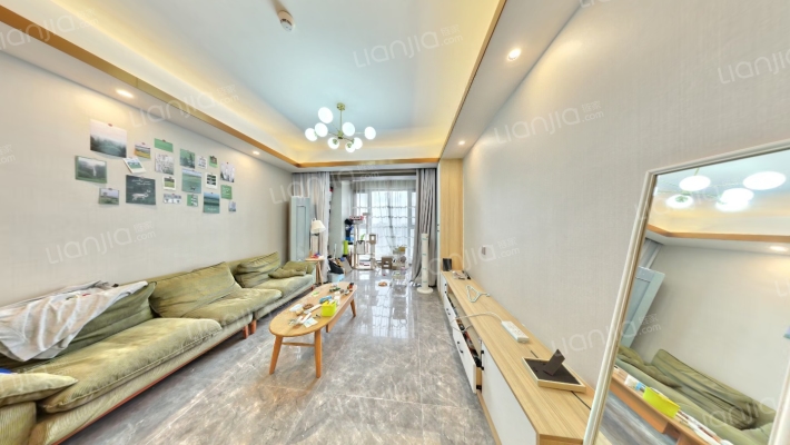 朗悦府宸园二手房实景图