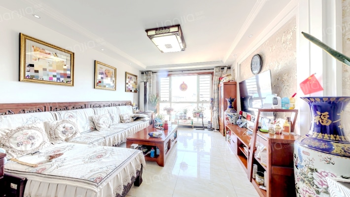 金碧伦小区二手房实景图