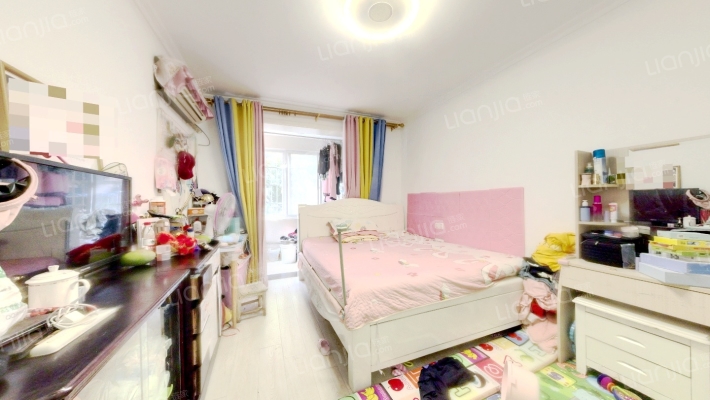 四维新村二手房实景图