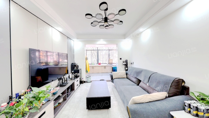 虹山小区二手房实景图