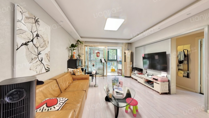 春天花园二手房实景图