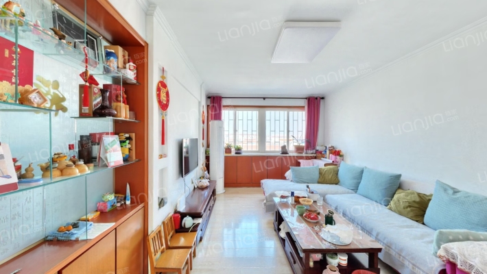 潮海馨苑二手房实景图