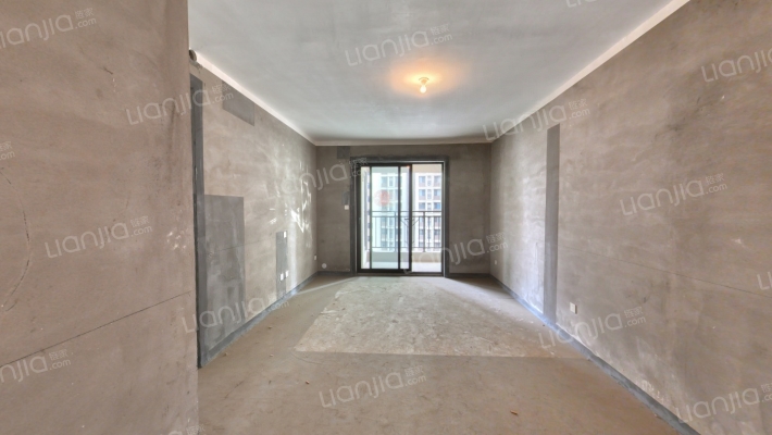 绿都澜湾椿园二手房实景图