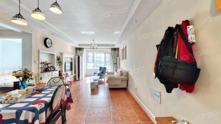 金水龙泽苑东区二手房实景图